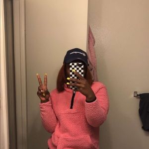 Meet your Posher, Andreece